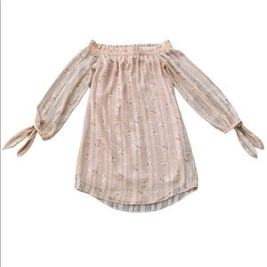 WAYF Off Shoulder Peach Bouquet Dress